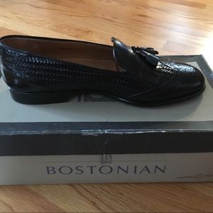 New Mens black leather loafer